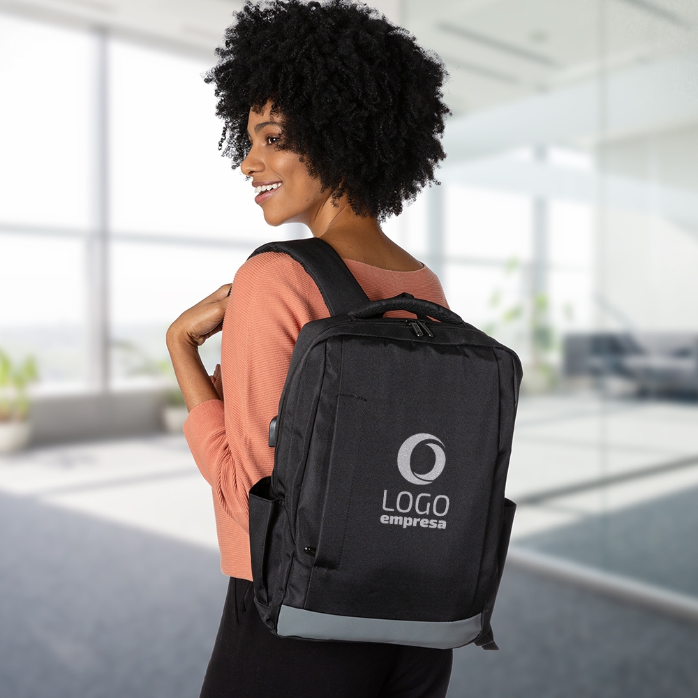 Mochila de Nylon USB - Imagem 4